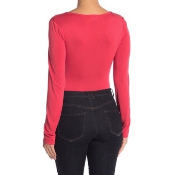 NWT Free Press Twist Cutout Bodysuit Size Small - Picture 2 of 7